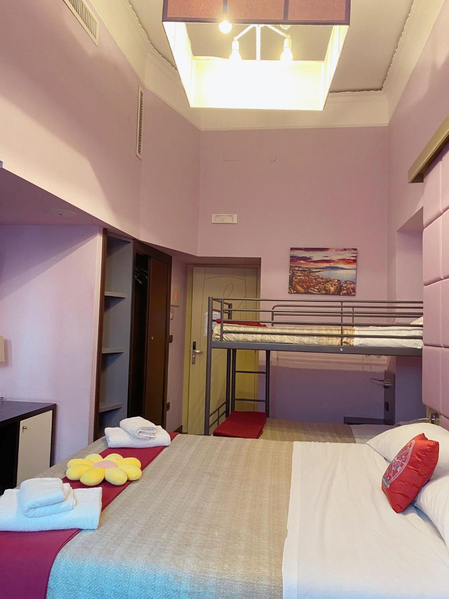 Dolce Vita Rooms Naples Exterior photo